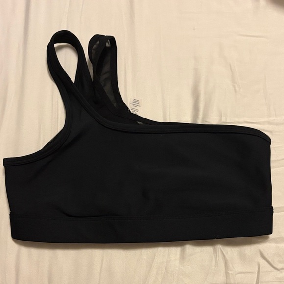 ALO Yoga Airlift Black Excite Bra - Picture 5 of 7
